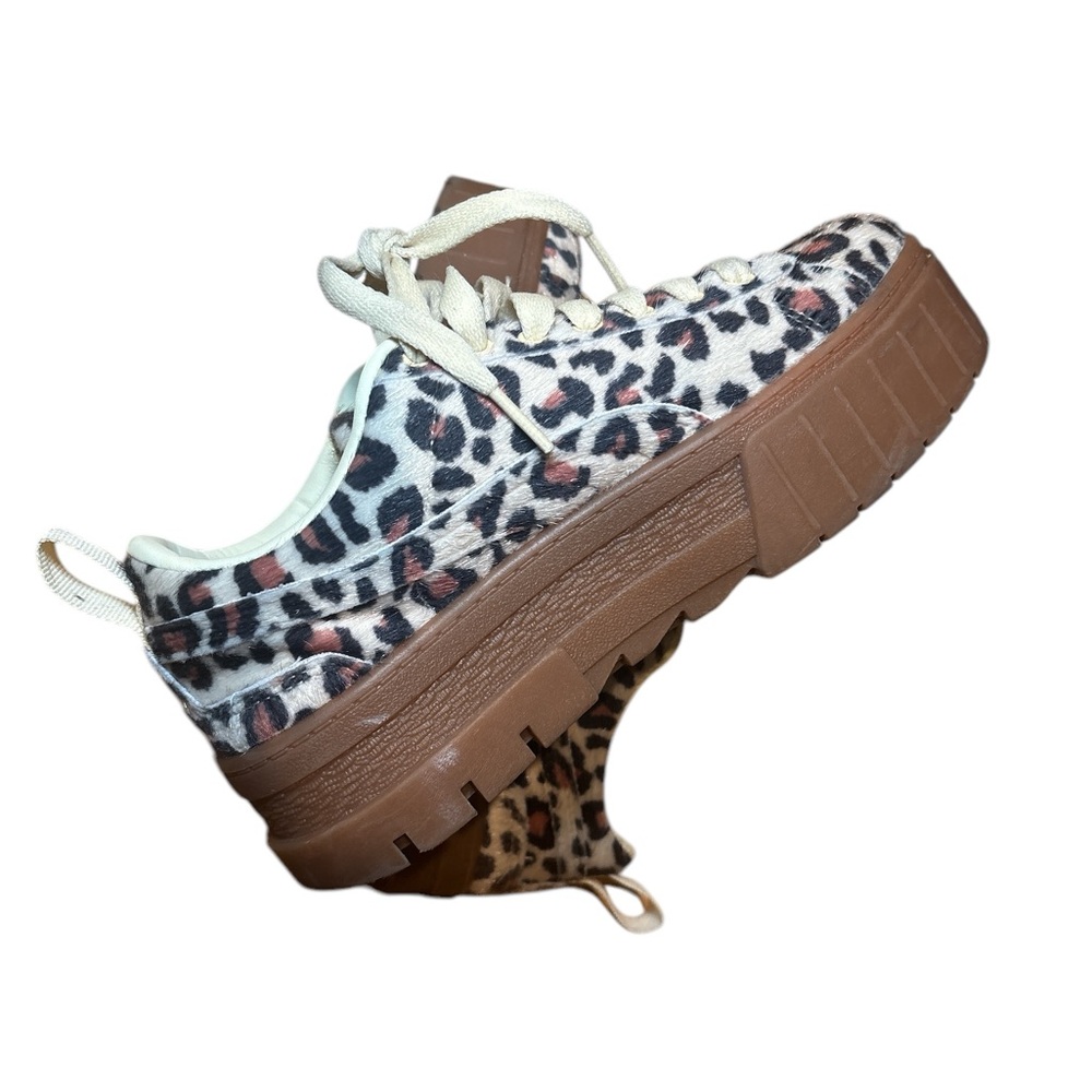 Puma Leopard Print Sneakers - Black and White
